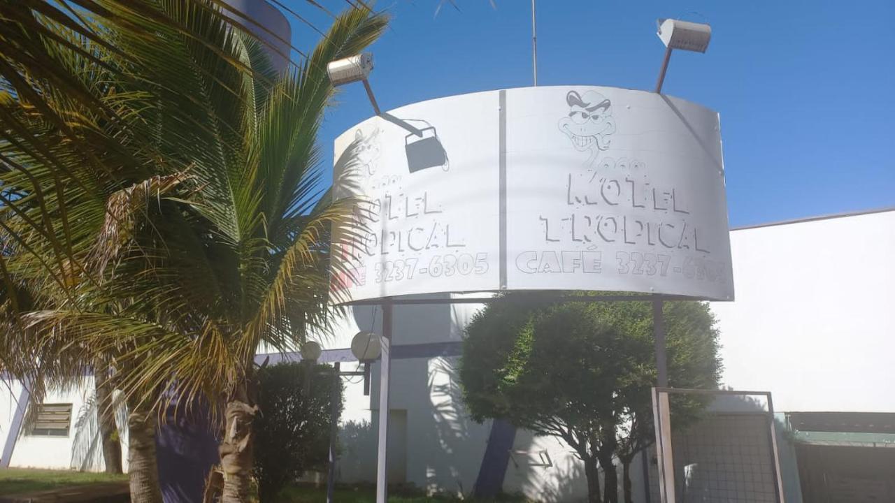 Motel Tropical Рібейран-Прету Екстер'єр фото